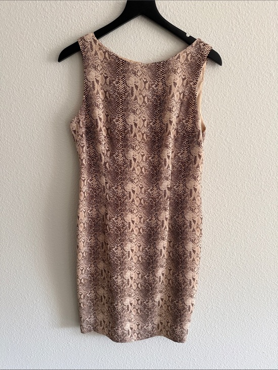 Clues Collections Dresses & Skirts - Taupe Snake Print Sheath Dress Sleeveless Lined Vintage Size 10